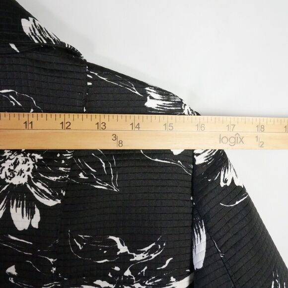 Christopher & Banks Womens Size S Flower Print Black & White Jacket One Button - Picture 7 of 11